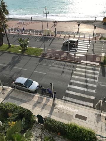 91 Promenade Des Anglais Le Stellamar Nice Exterior photo